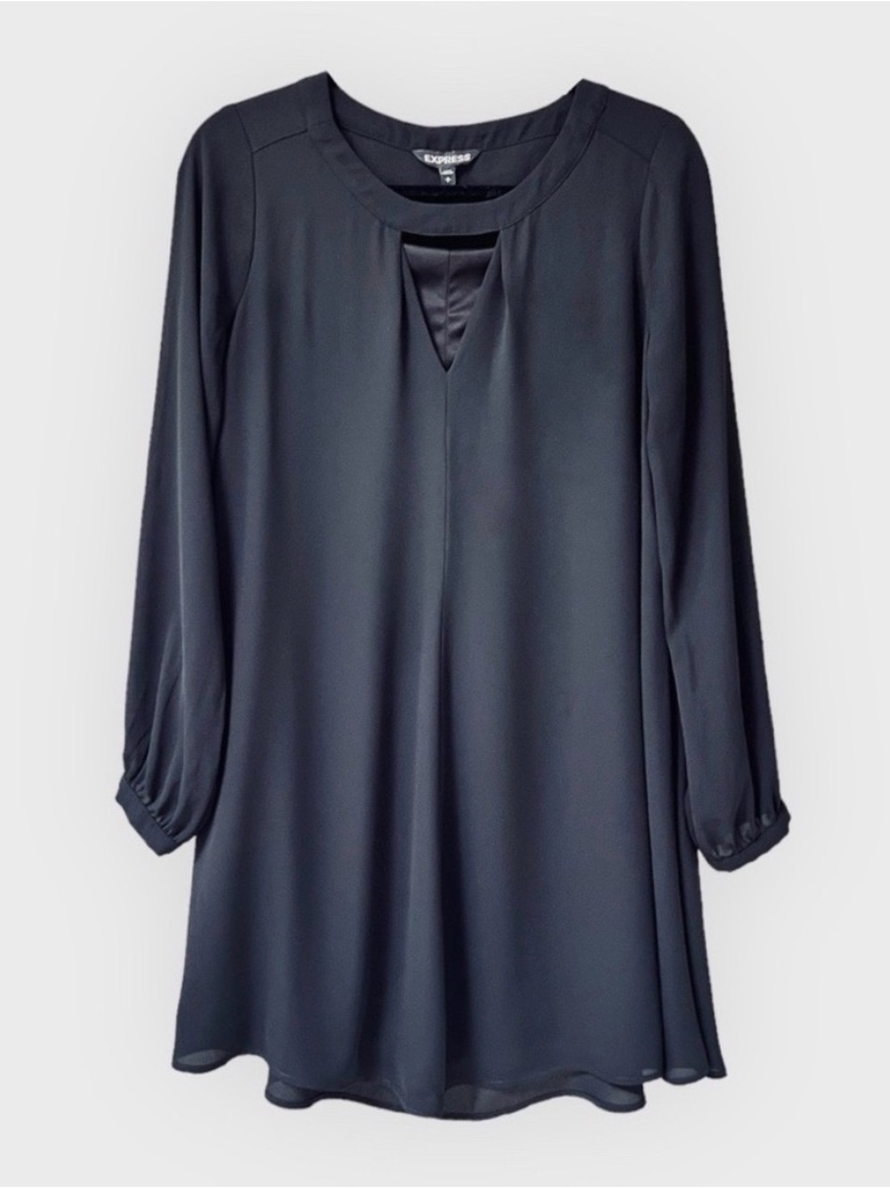 Express Black Long-Sleeve Keyhole Shift Dress